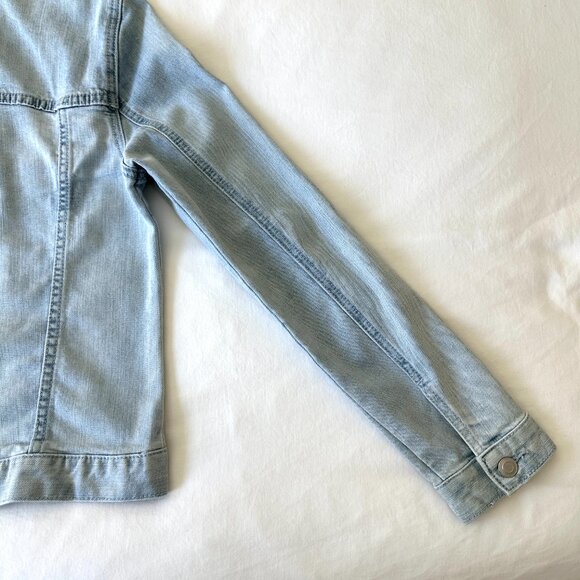 DECJUBA Denim Jacket - Picture 12 of 15